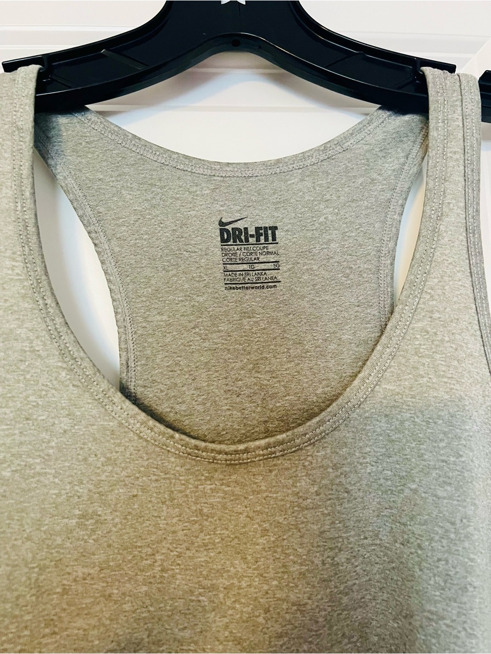 Nike Women’s Dri-FIT Heather Gray Racerback Tank Top, Size XL - Picture 3 of 7
